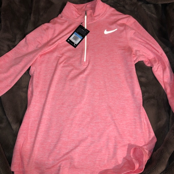 nike sportswear - Picture 1 of 3